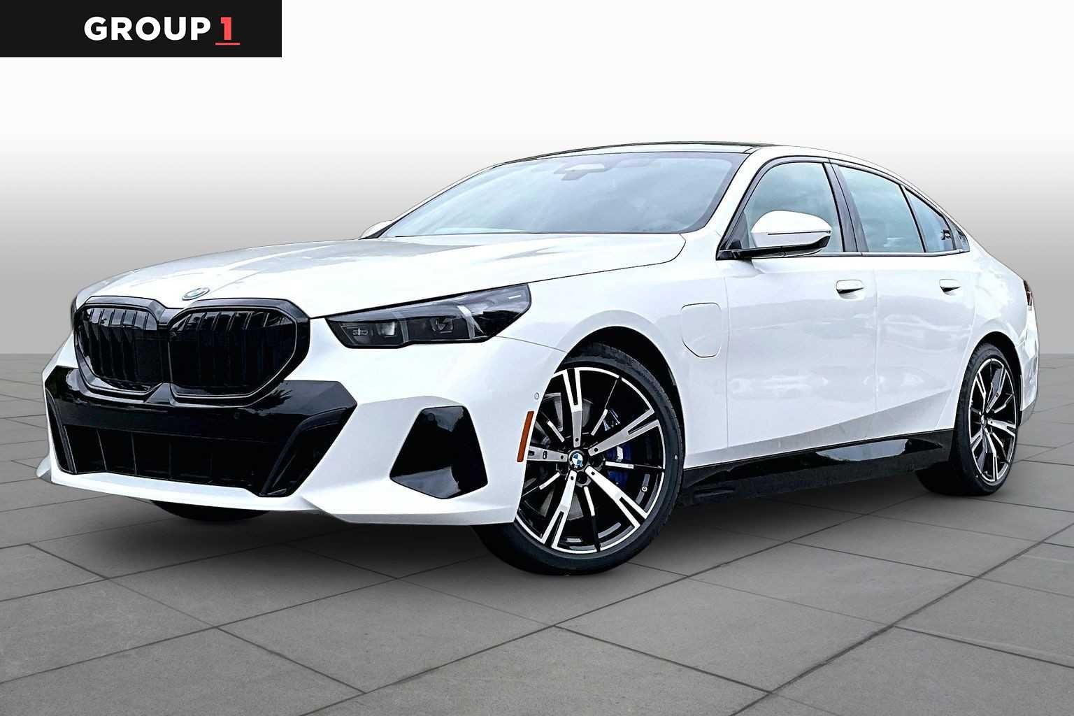 2027 BMW 5 Series 550e xDrive Sedan's photo