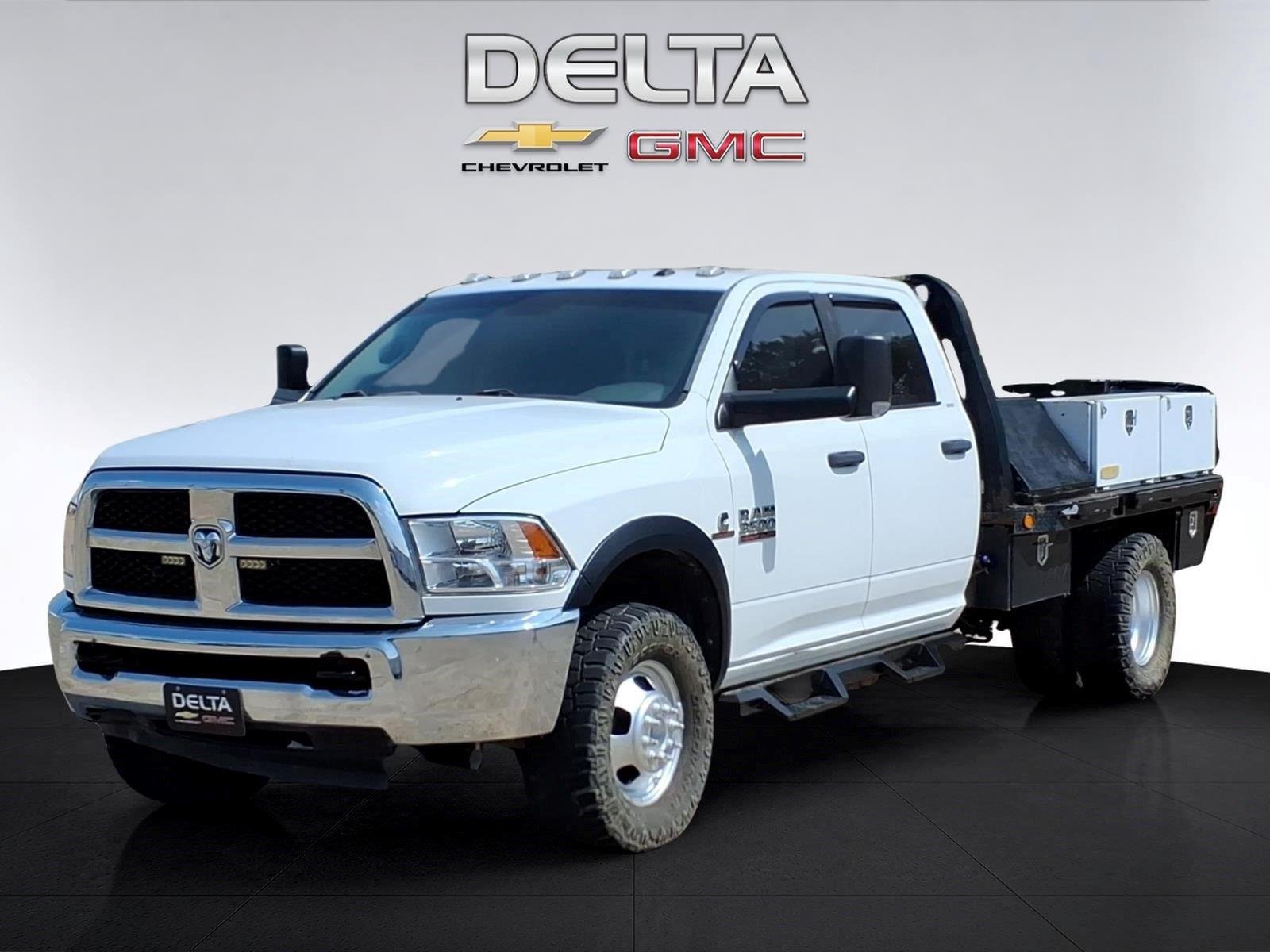 Used 2016 Bright White Clearcoat Ram SLT image 1