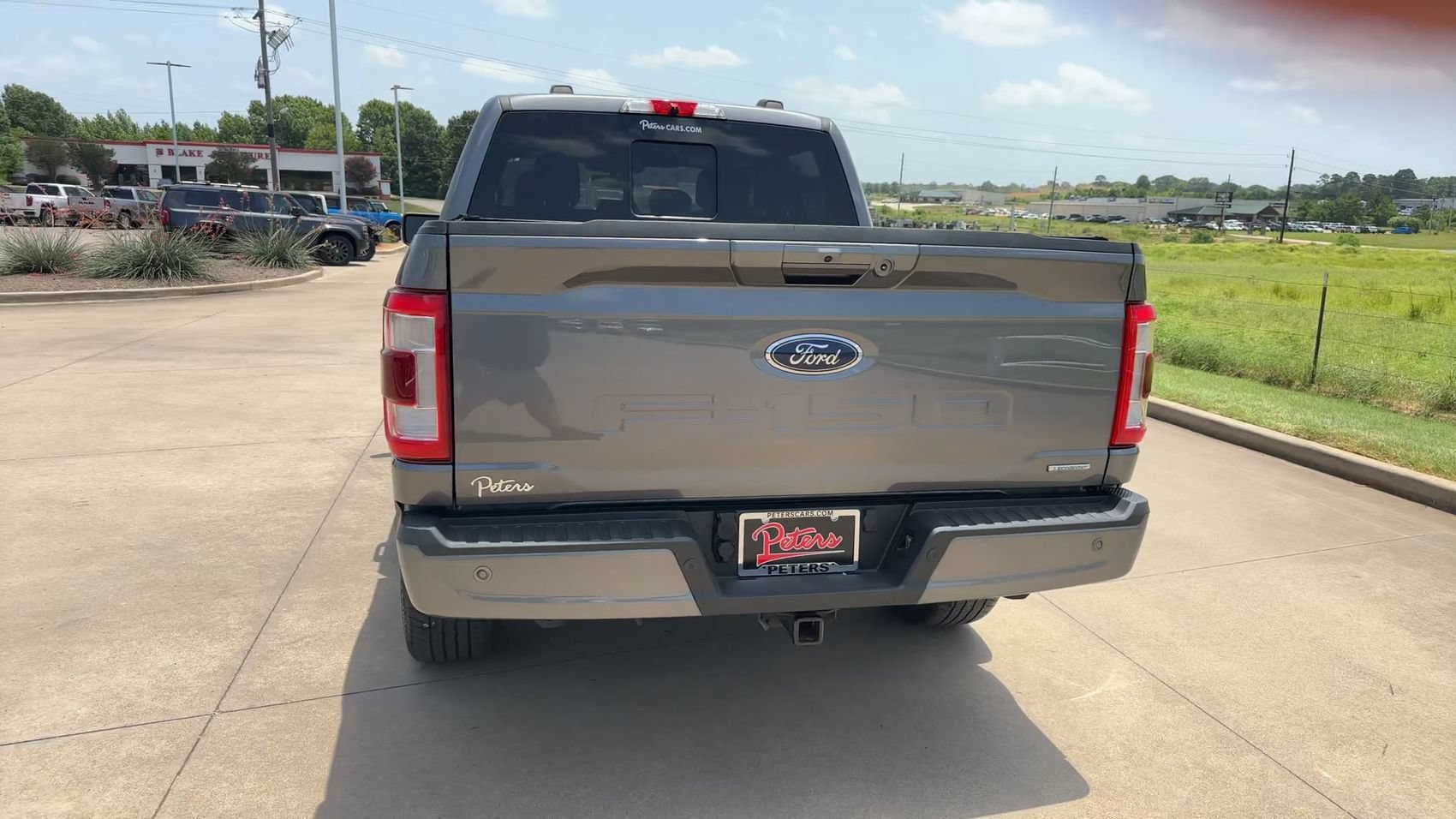 Used 2021 Gray Metallic Ford LARIAT image 7