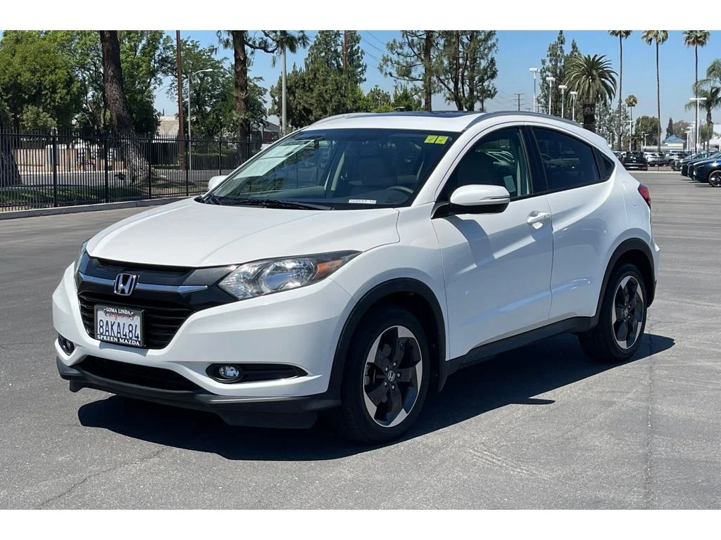 Used 2018 White Orchid Pearl Honda EX-L Navi image 2