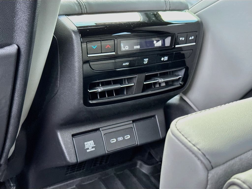Used 2026  Acura Technology Package image 37