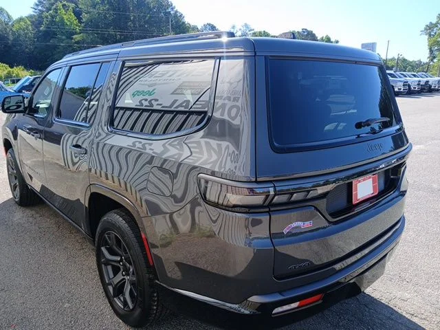 New 2026 Baltic-Gray Metallic Clear-Coat Exterior Paint Jeep Limited Altitude image 6