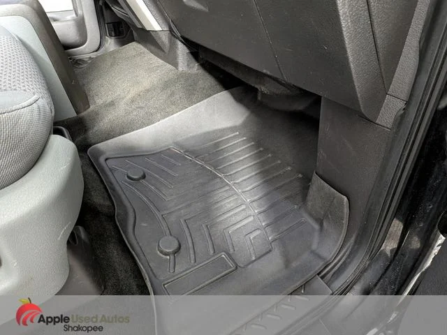 Used 2011 Black Ford XLT image 31