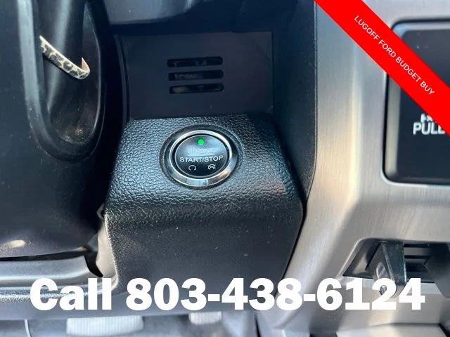 Used 2017  Ford Platinum image 23