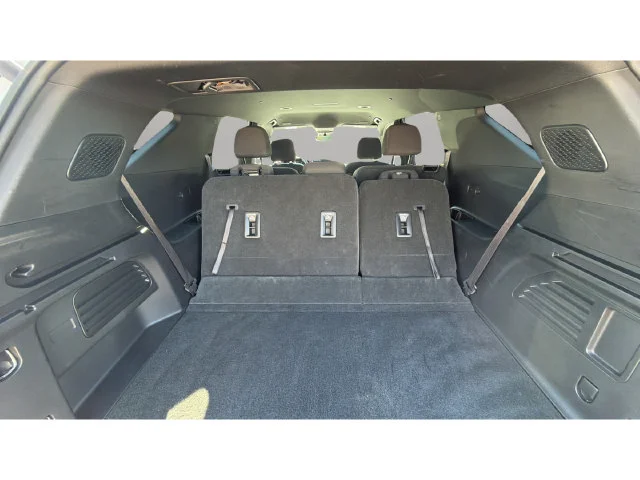Used 2026 Summit White Chevrolet LT image 36