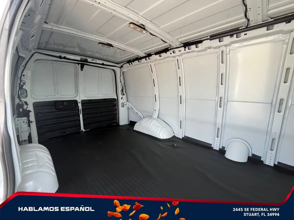 New 2026 Summit White GMC Work Van image 12