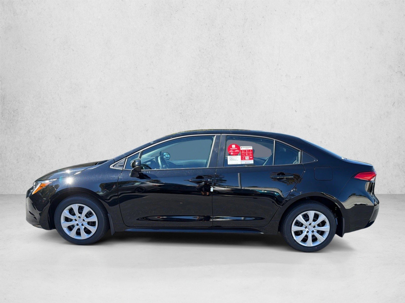 New 2027 Inked Toyota LE image 6