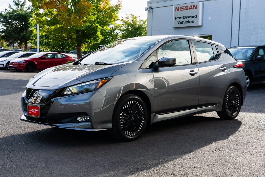 Used 2024 Gray Nissan SV Plus image 3