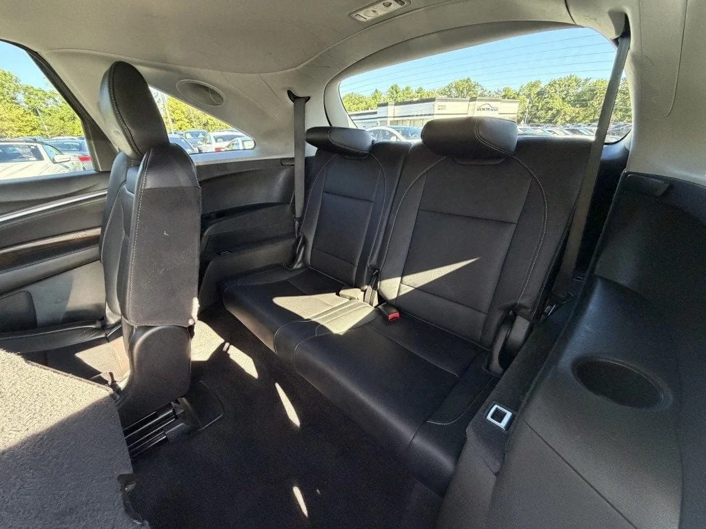 Used 2020 Platinum White Pearl Acura SH-AWD 7-Passenger w/Technology Pkg image 35