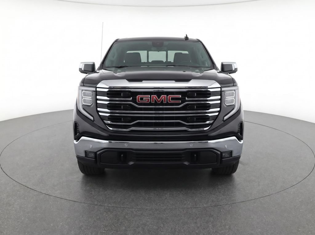 Used 2025 Black GMC SLT image 8