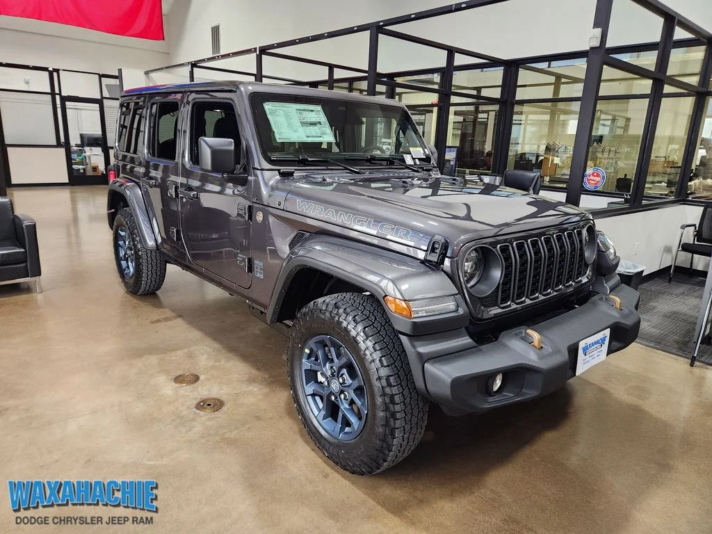 2026 Jeep Wrangler 85th Anniversary Edition's photo