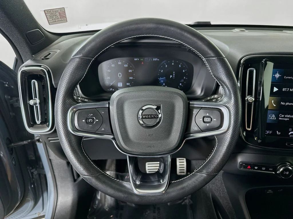 Used 2021 Gray Metallic Volvo R-Design image 12