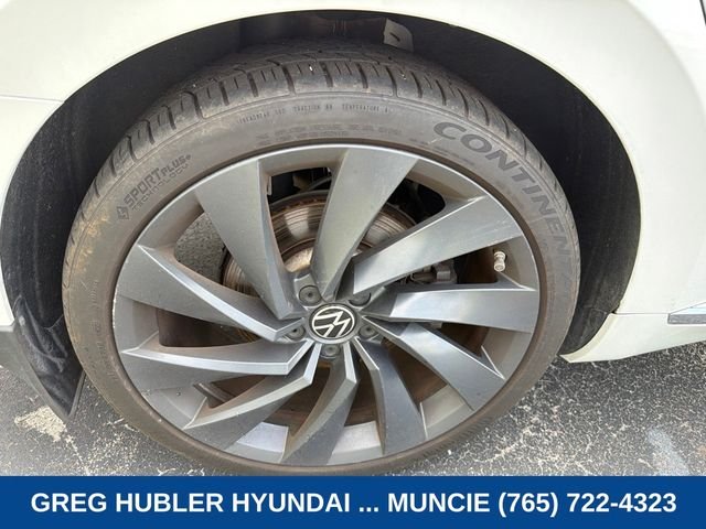 Used 2023 White Volkswagen 2.0T SEL R-Line image 14