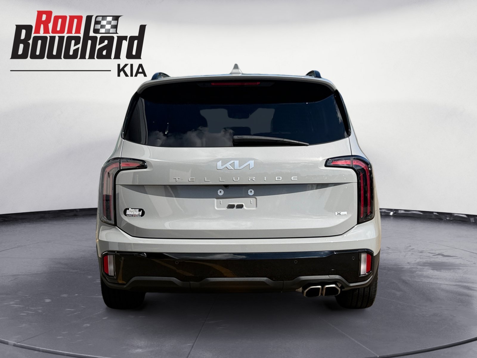 Used 2024 Wolf Gray Kia SX Prestige X-Line image 3