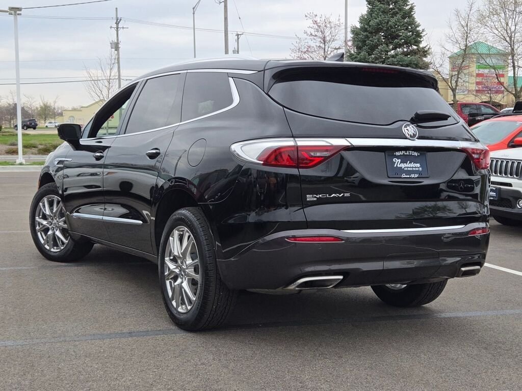 Used 2023 Black Buick Essence image 15