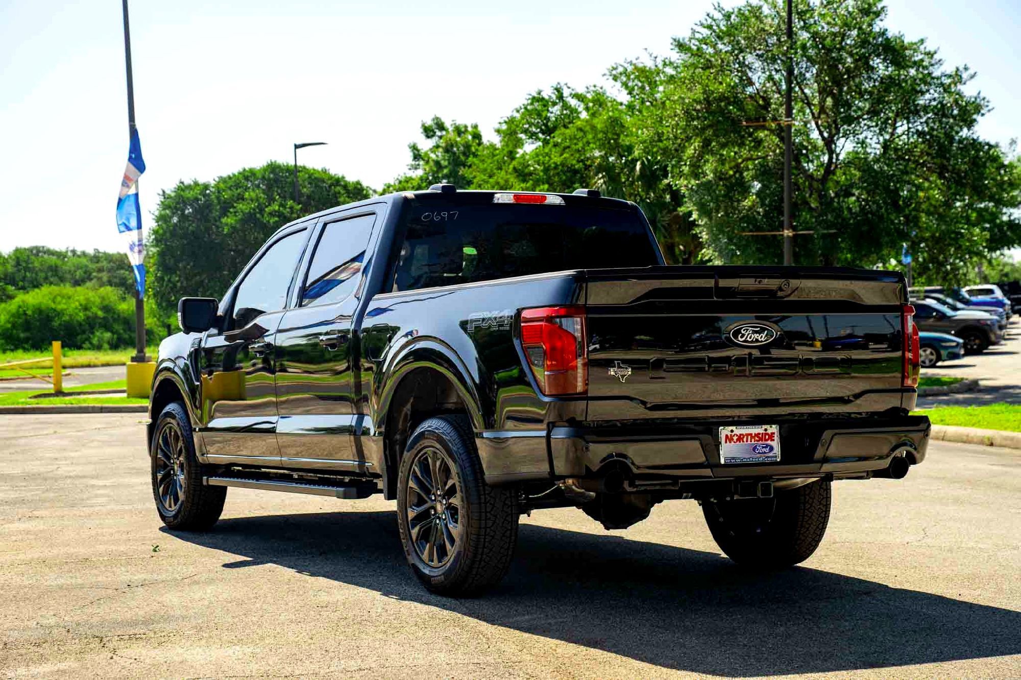 New 2026 Agate Black Metallic Ford XLT image 5