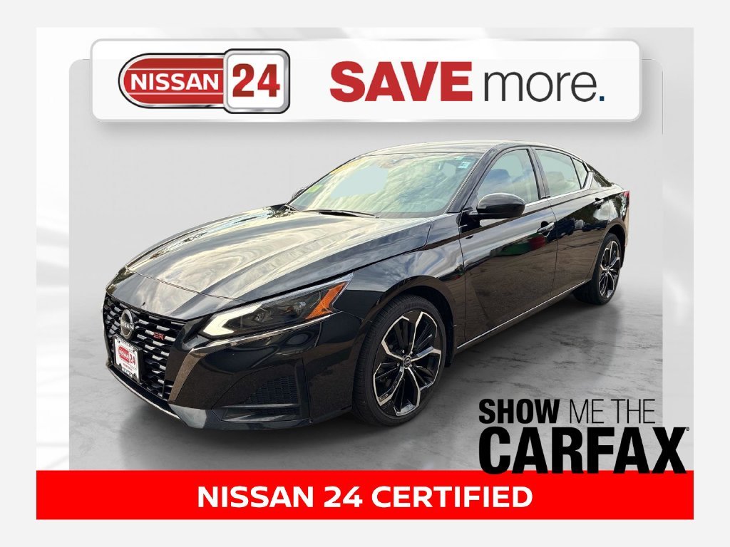 Used 2024 Black Nissan 2.5 SR image 1