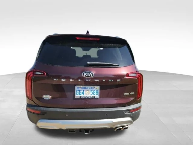 Used 2020 Purple Kia EX image 4