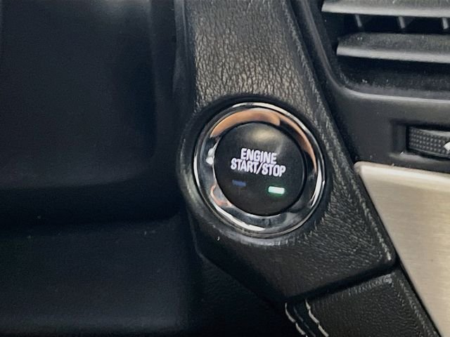 2019 GMC Yukon Denali - Photo 16