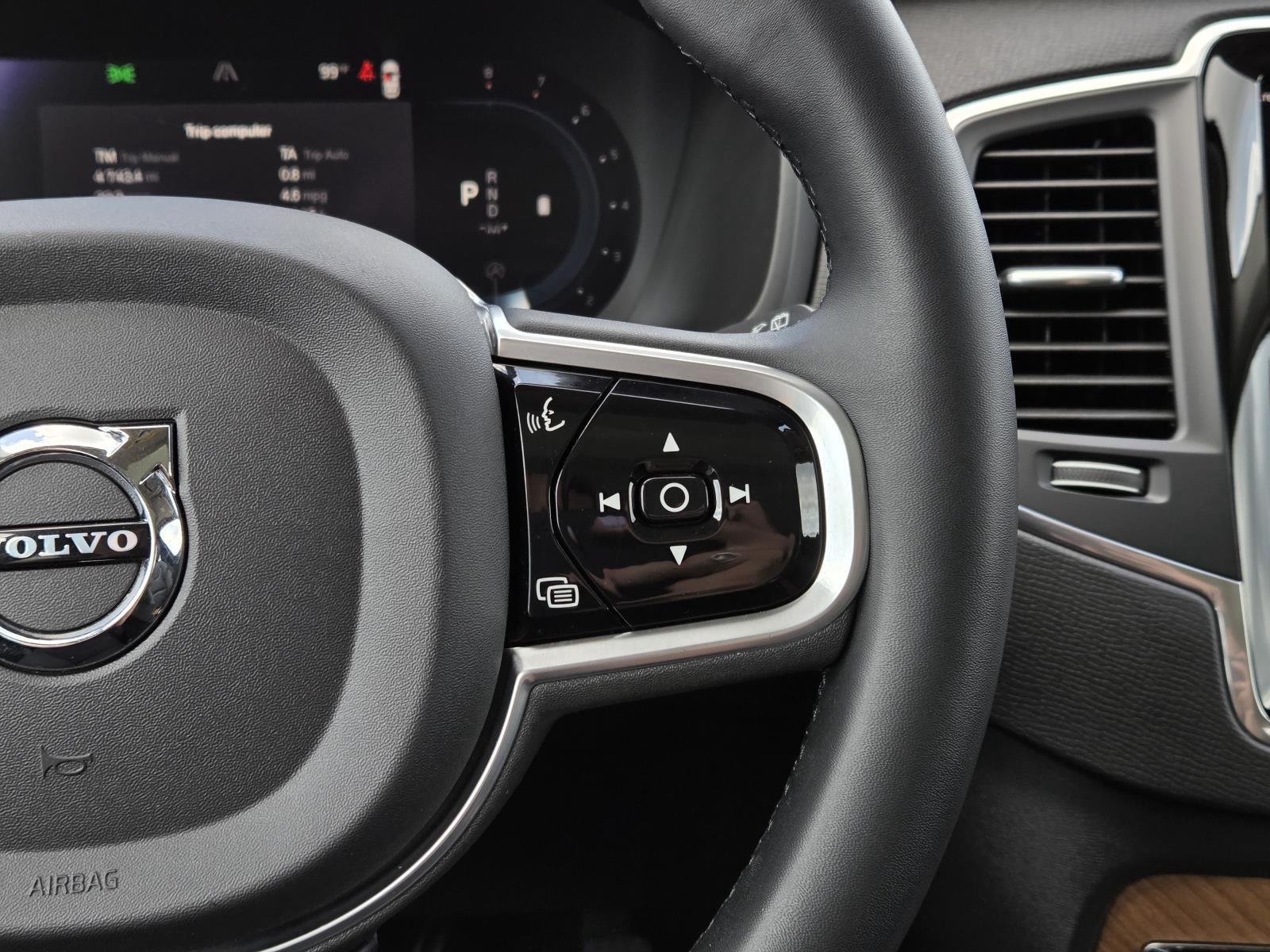 Used 2023 Bright Dusk Metallic Volvo Core image 20