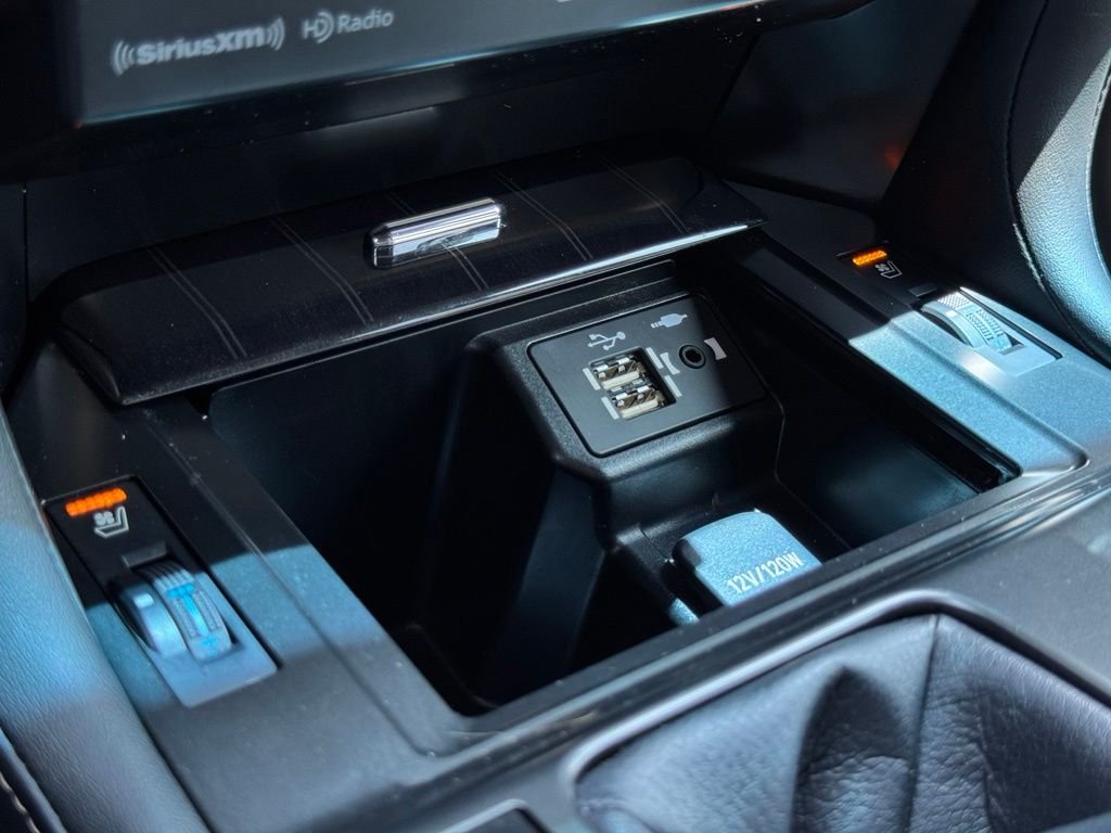 Used 2023 Black Lexus 460 image 36