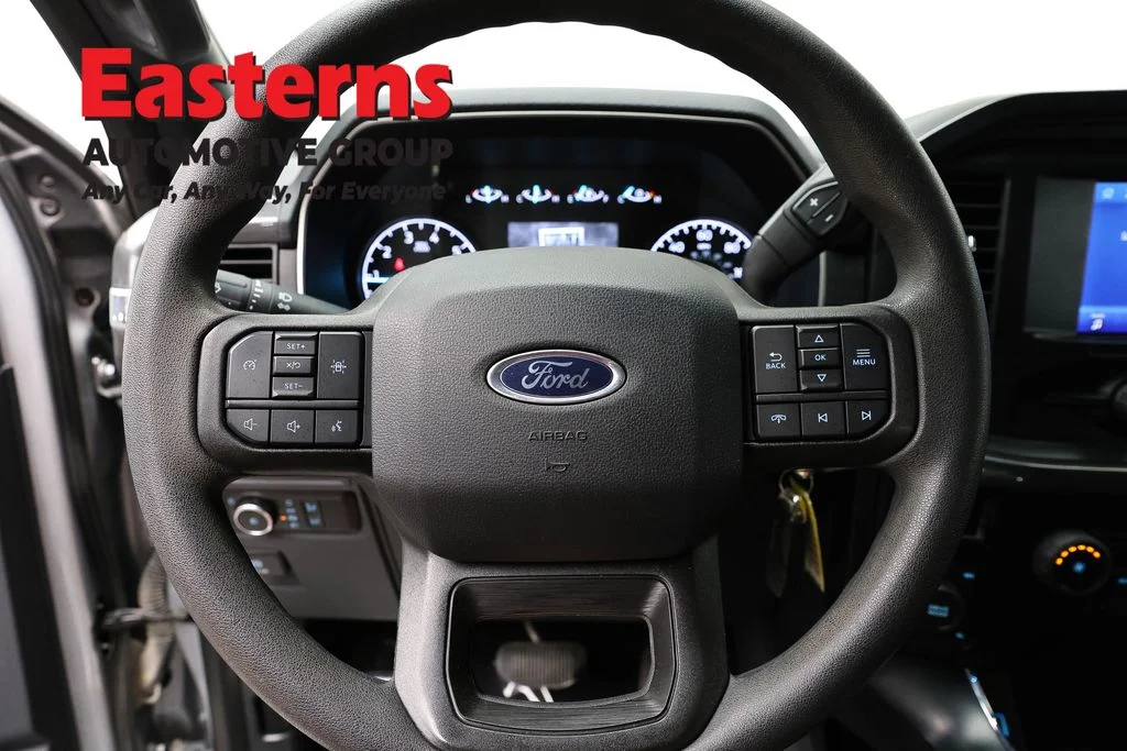 Used 2023 Silver Ford XL image 10
