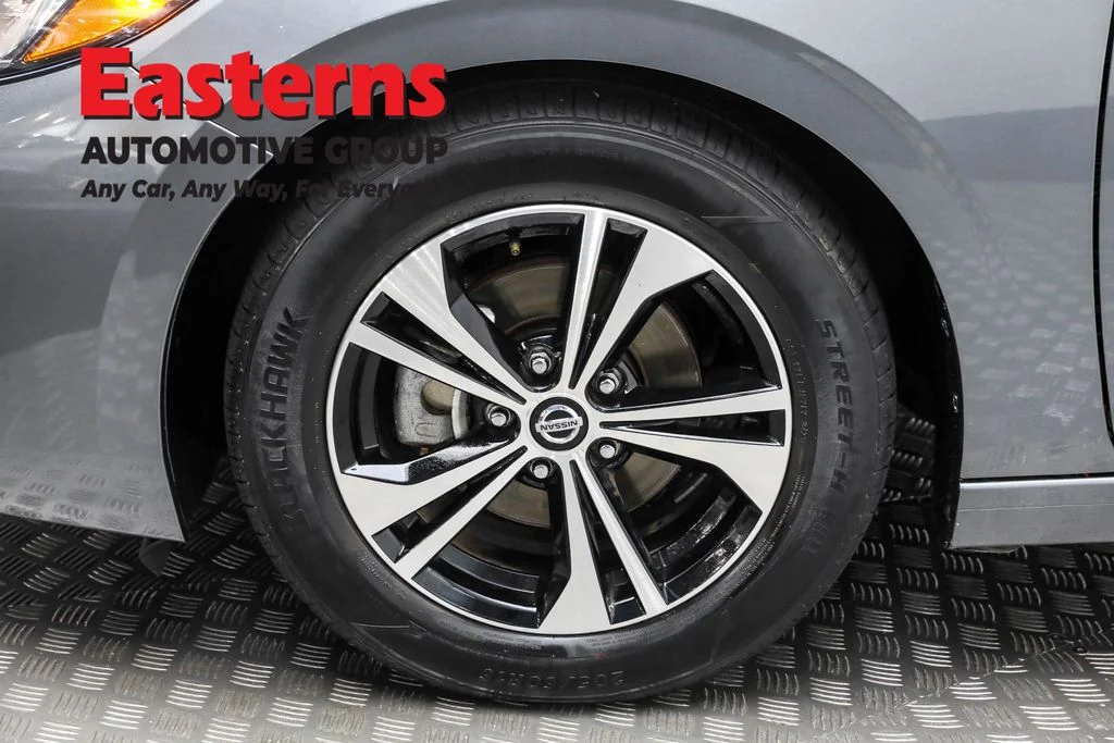 Used 2023 Gray Nissan SV image 31