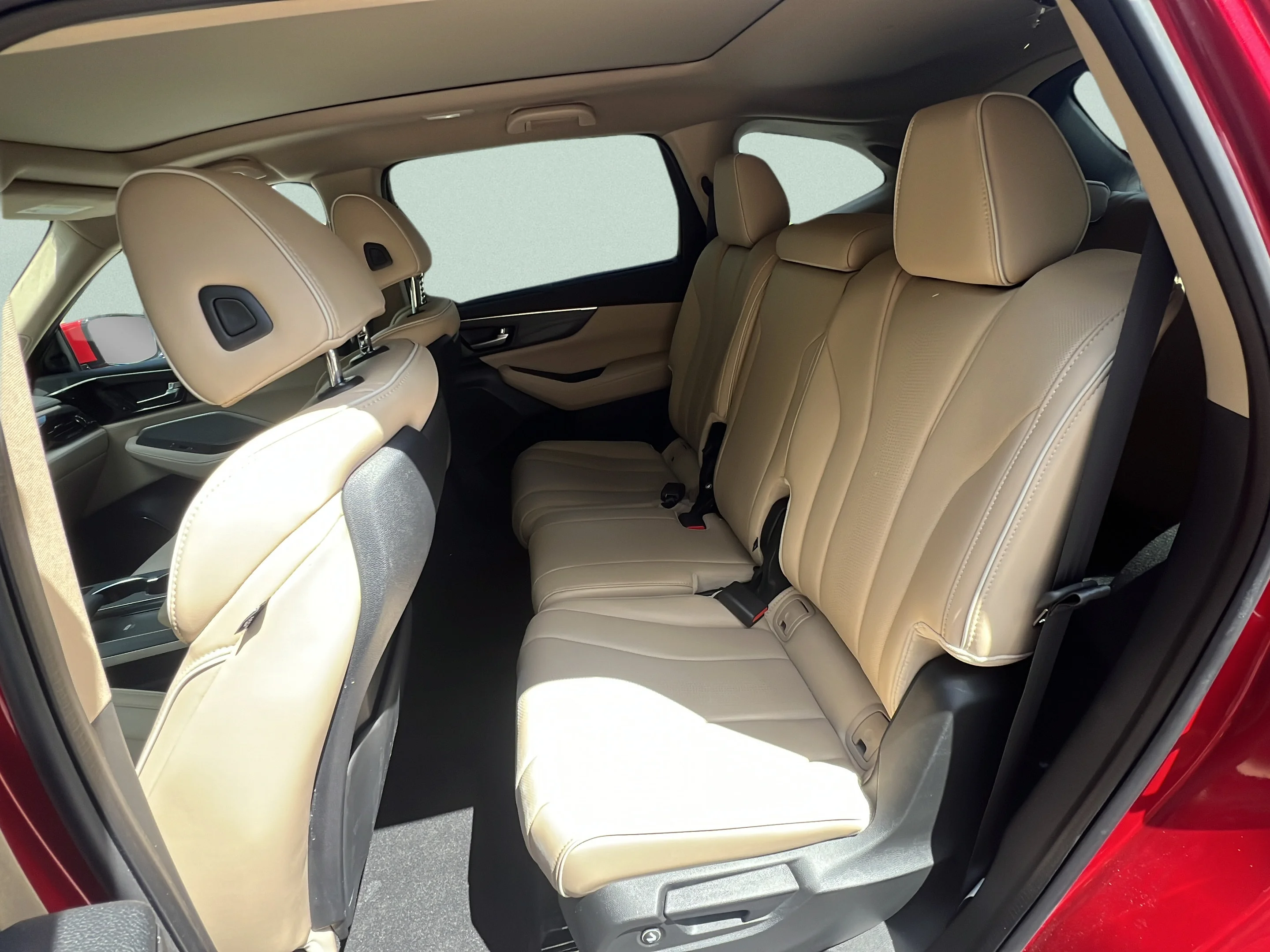 Used 2024 Red Acura w/Advance Package image 13