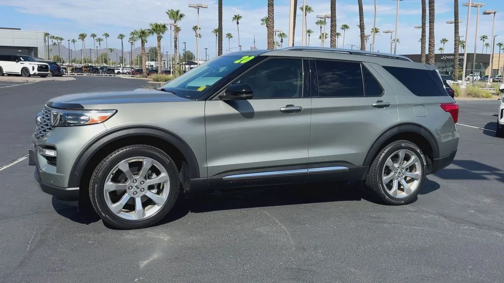 Used 2020 Green Ford Platinum image 6