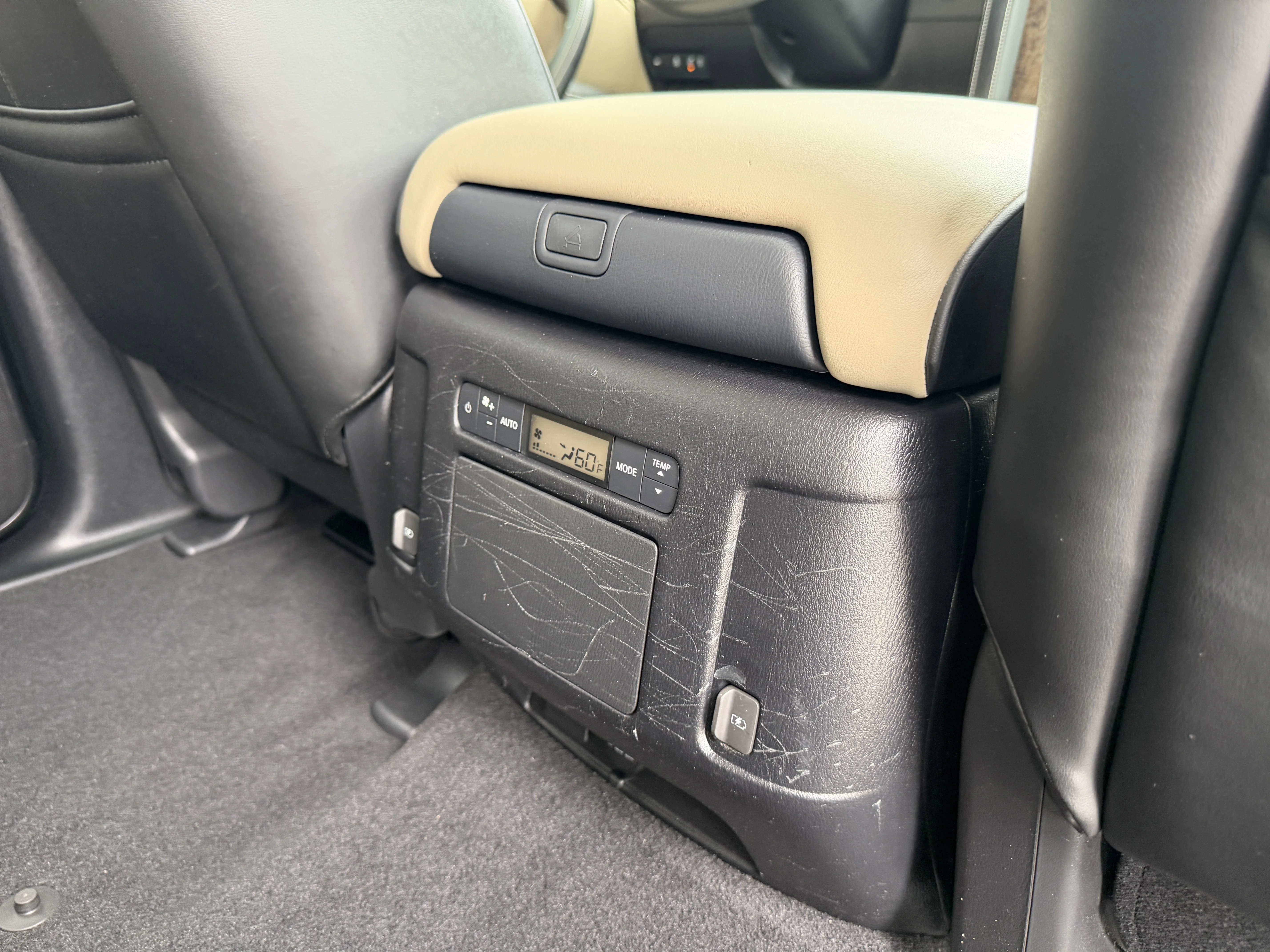 Used 2021 Mineral Black INFINITI Premium Select image 28