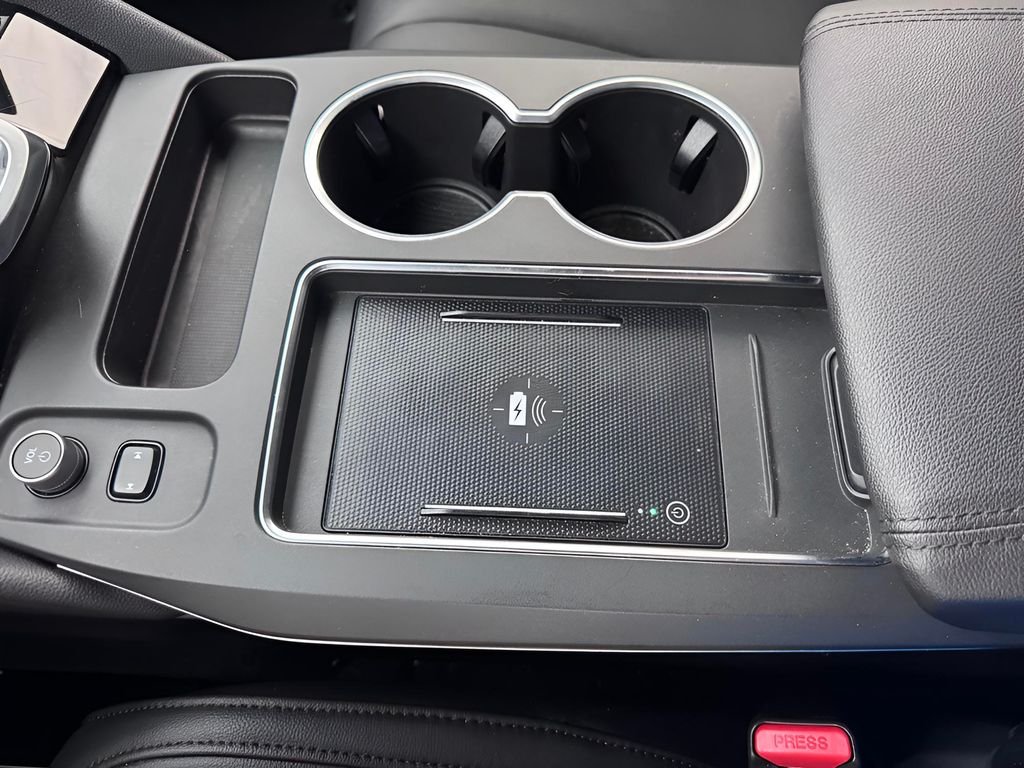 Used 2025 Majestic Black Pearl Acura Base image 28