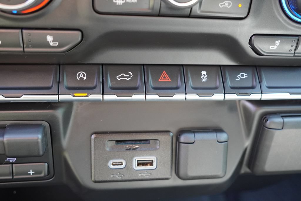 2019 Chevrolet Silverado 1500 LT - Photo 29