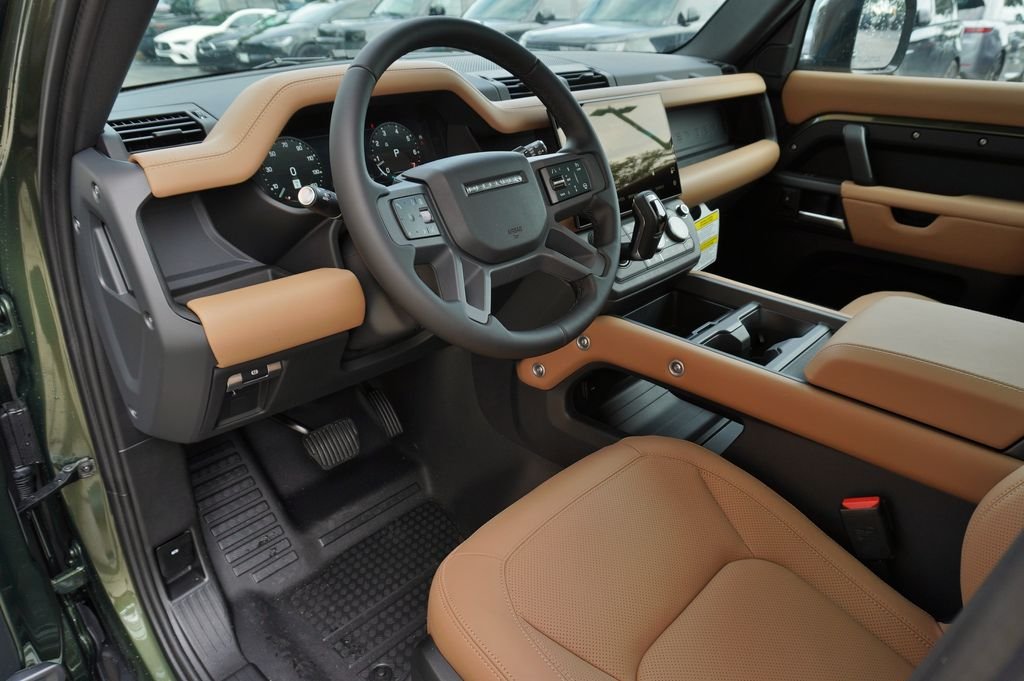 New 2026 Woolstone Green Land Rover S image 12