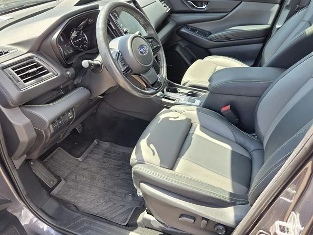 Used 2023 Gray Subaru Onyx Edition image 9