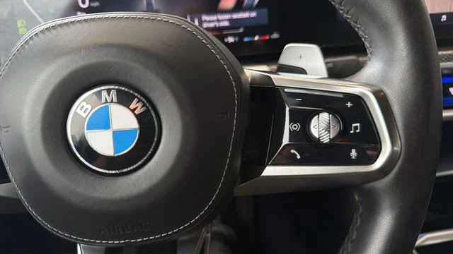Used 2025 Black Sapphire Metallic BMW 760i xDrive image 52