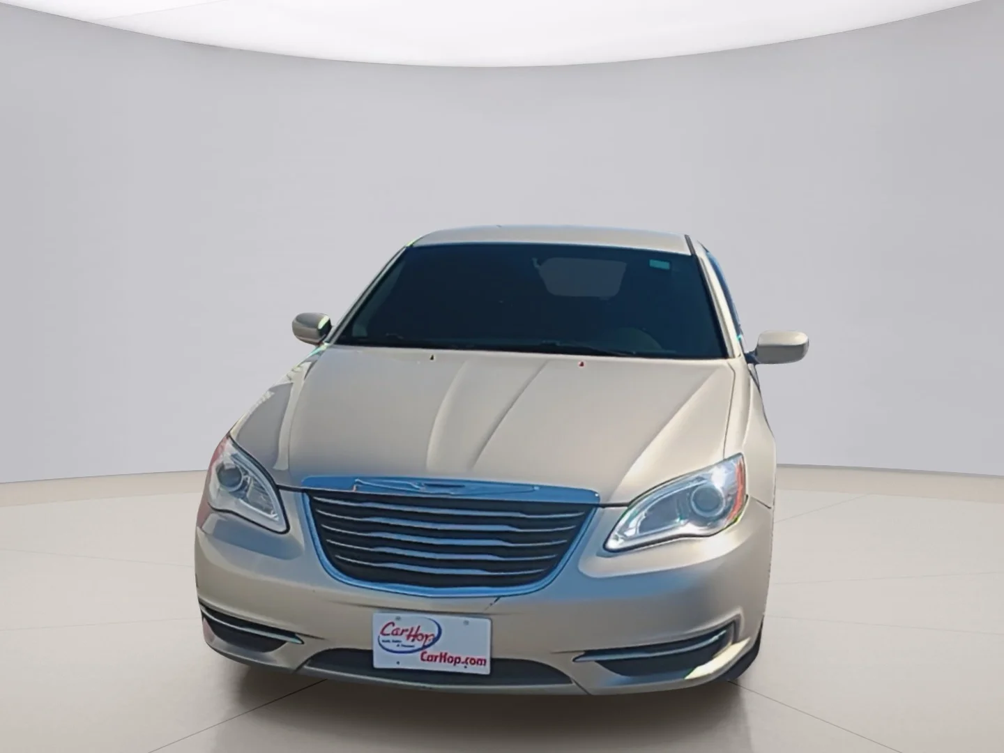 Used 2014 Gold Chrysler LX image 8