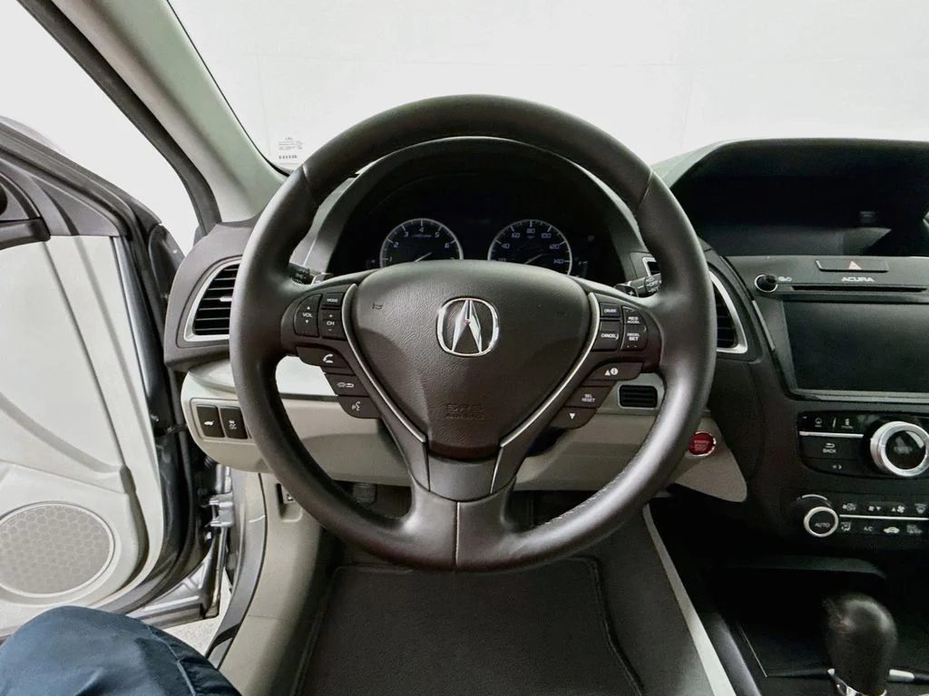Used 2017 Lunar Silver Metallic Acura w/Technology Pkg image 12