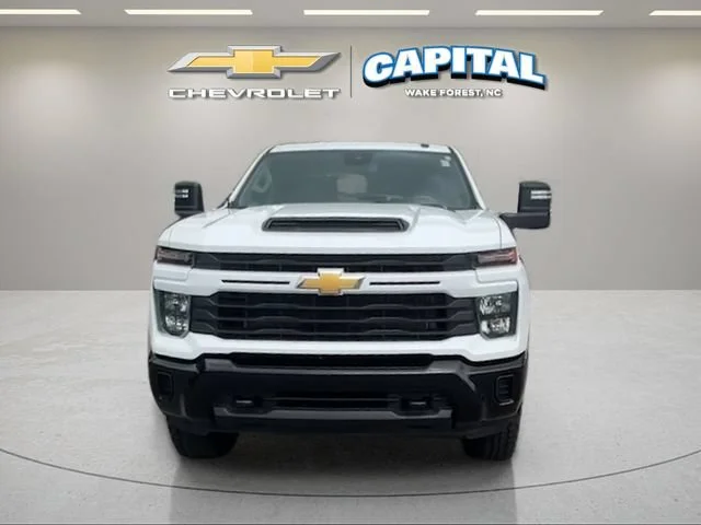 Used 2024 Summit White Chevrolet Custom image 8