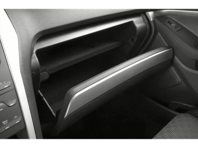 Used 2015 Red Ford XLT image 15