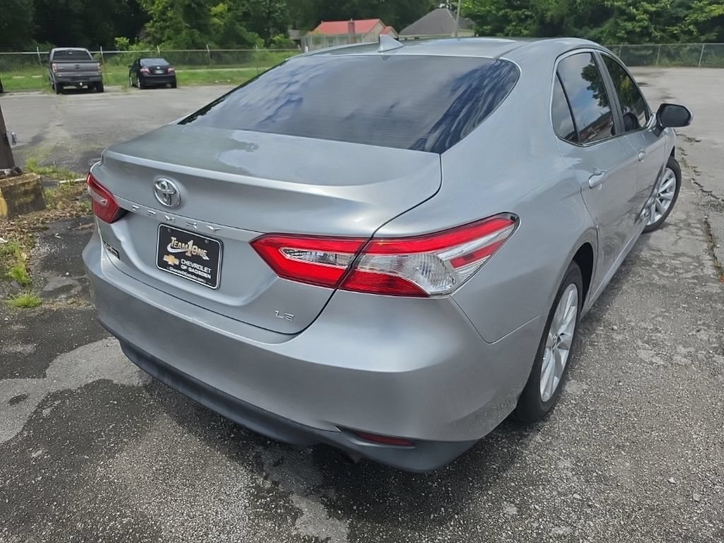 Used 2019 Predawn Gray Mica Toyota LE image 13