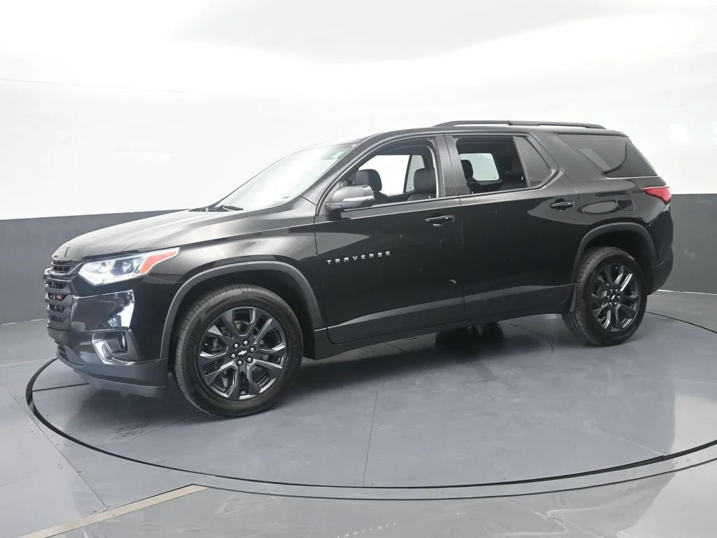 Used 2021 Mosaic Black Metallic Chevrolet RS image 1
