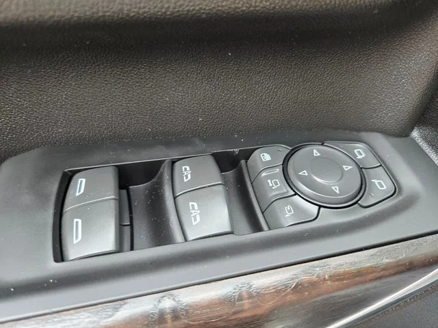 Used 2023 Black GMC Denali image 37