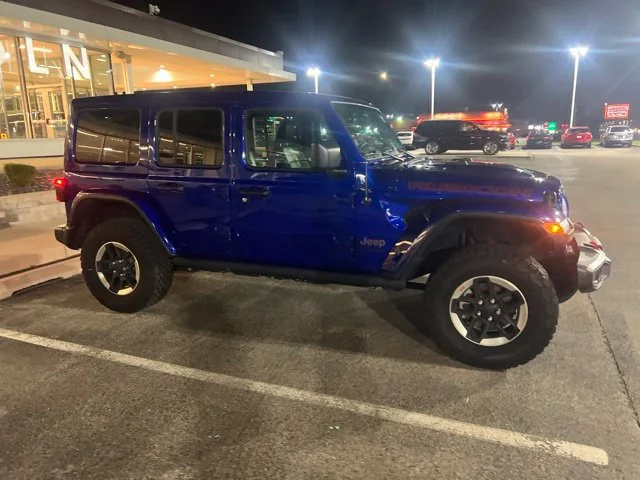 Used 2020 Blue Jeep Unlimited Rubicon image 2