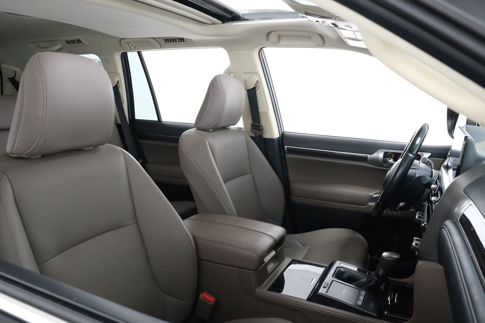 Used 2023 Caviar Lexus 460 image 42