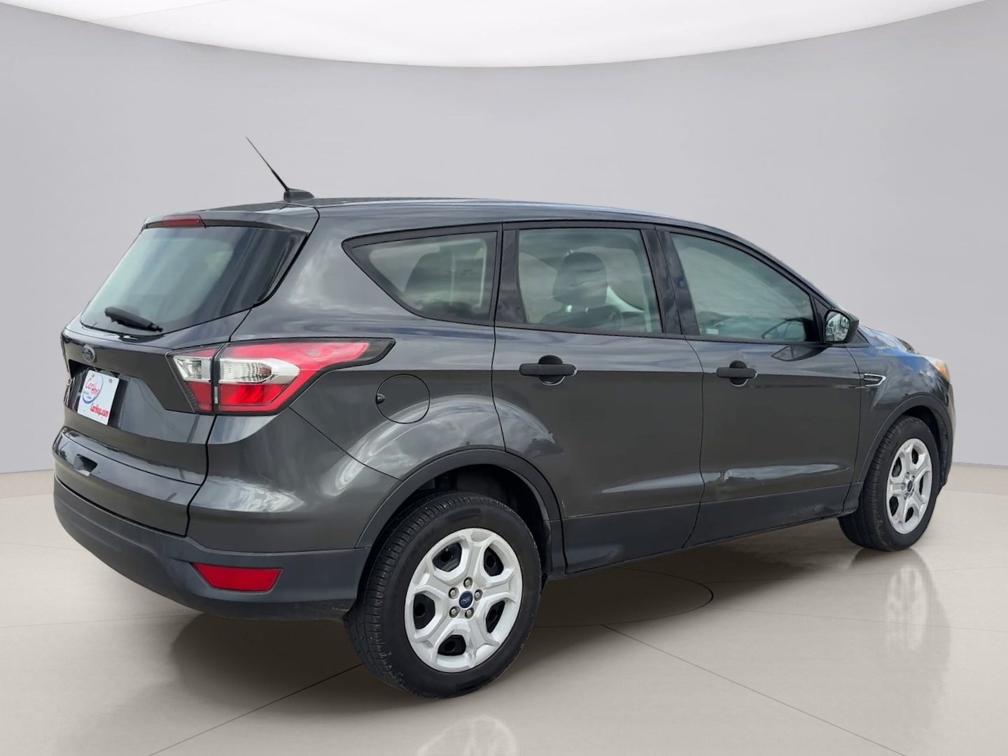 Used 2017 Gray Ford S FWD image 6
