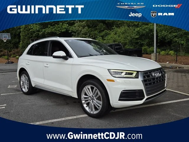 2018 Audi Q5 2.0T quattro S tronic Premium Plus's photo