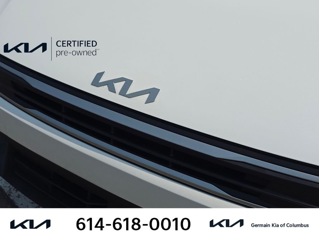 Certified Used 2026 White Kia LXS image 13