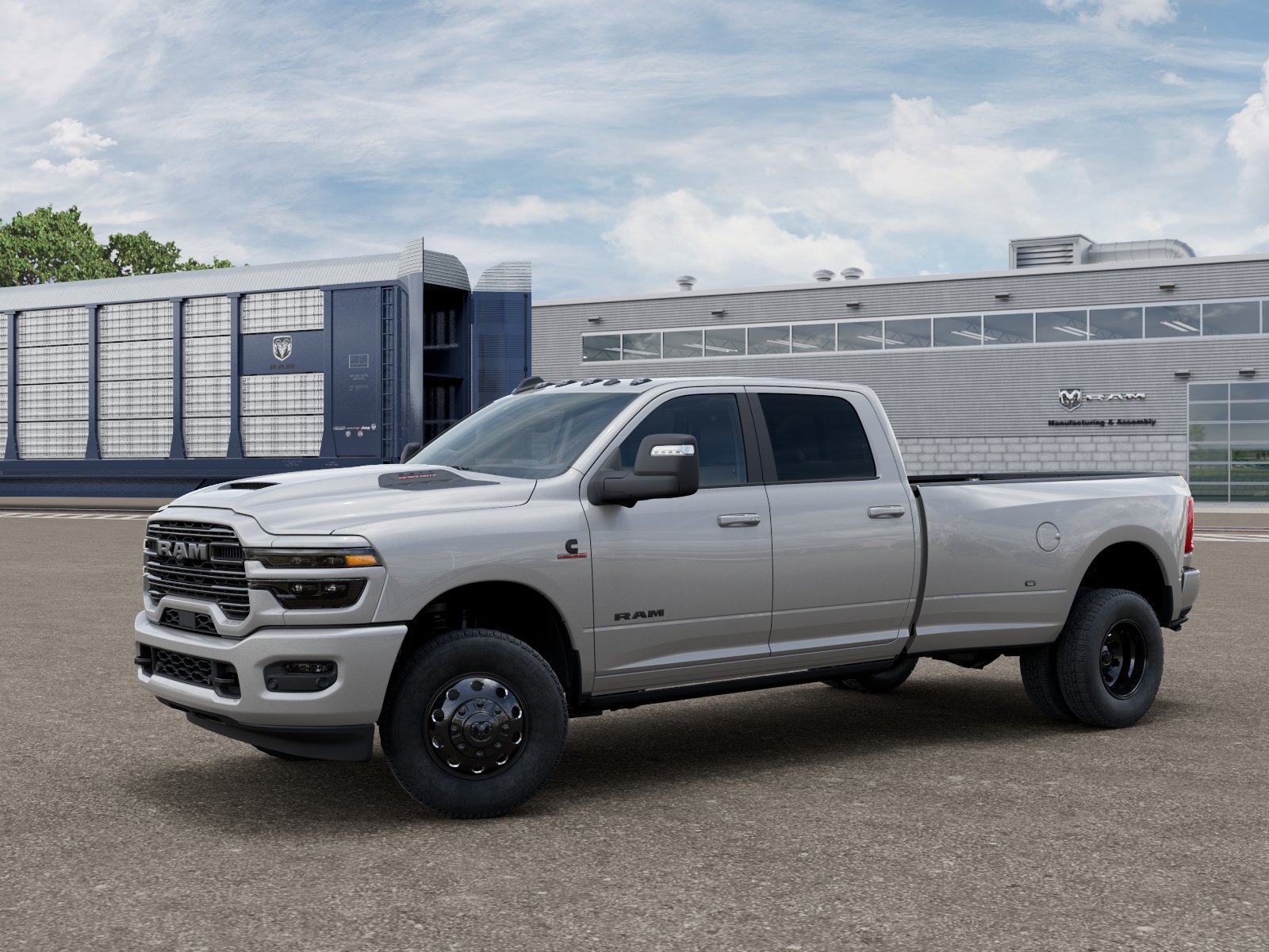 New 2026 Silver-Zynith Exterior Paint RAM Laramie image 22