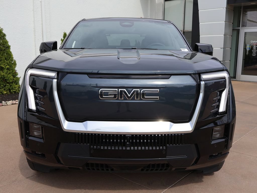 Used 2025 GMC Sierra EV Denali with VIN 1GT40LEL1SU406516 for sale in Kansas City, MO