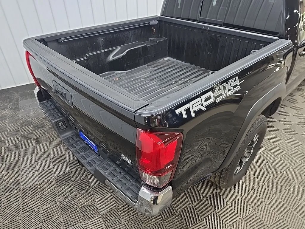 2019 Toyota Tacoma TRD Off Road - Photo 11